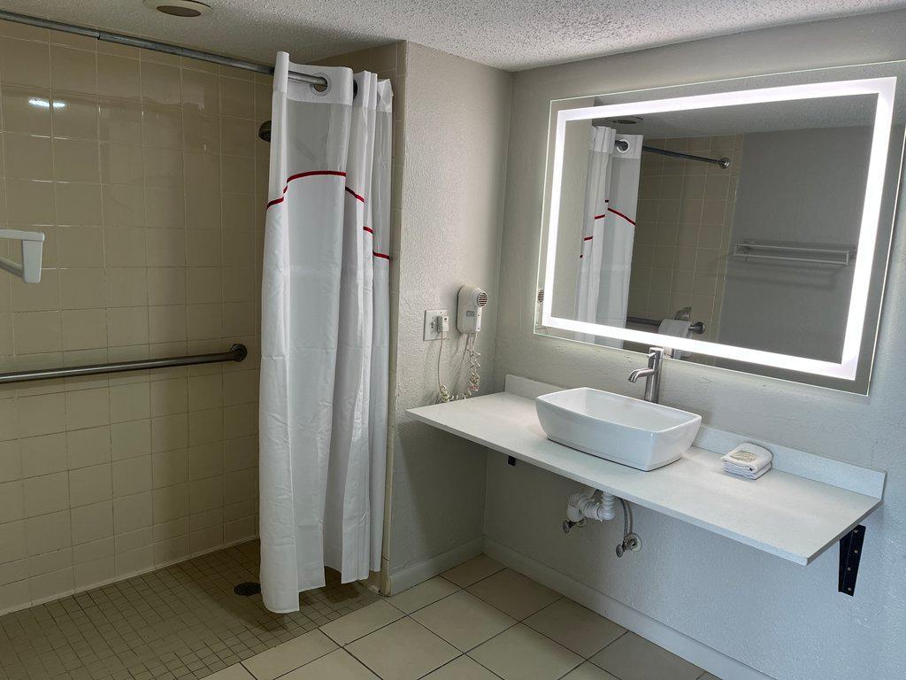 Red Roof Inn & Suites Monroe, Nc Esterno foto